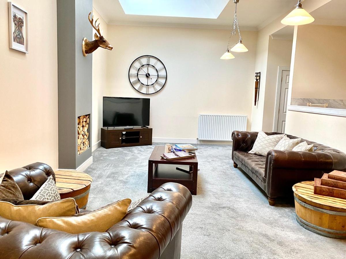 Serviced Accommodation Moray Lesmurdie House, Elgin - Free Parking, Free Wifi Extérieur photo