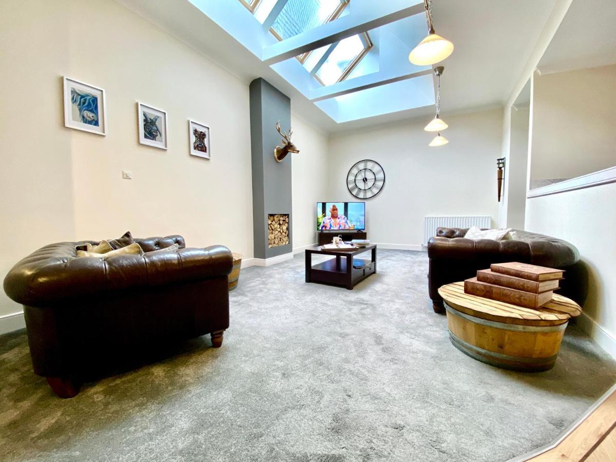 Serviced Accommodation Moray Lesmurdie House, Elgin - Free Parking, Free Wifi Extérieur photo