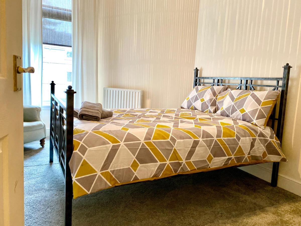 Serviced Accommodation Moray Lesmurdie House, Elgin - Free Parking, Free Wifi Extérieur photo