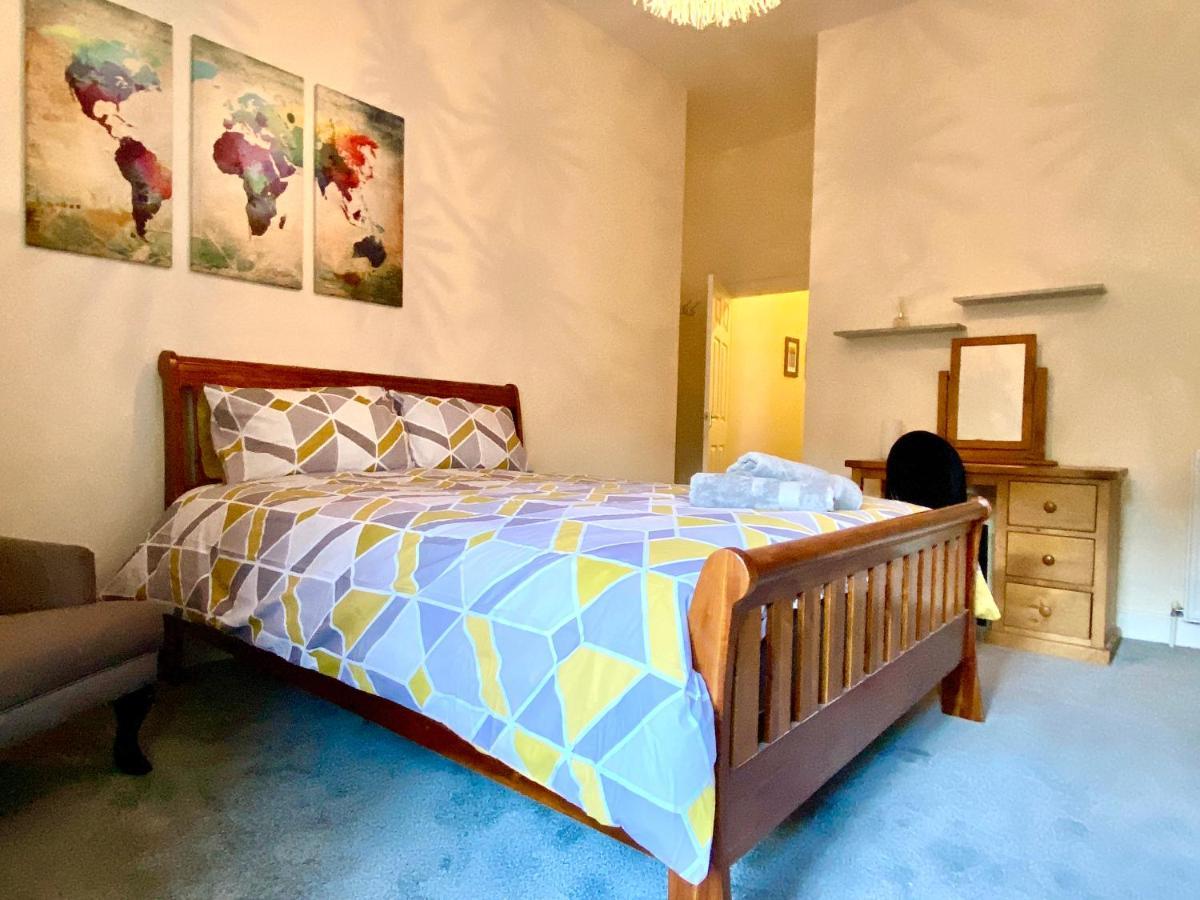 Serviced Accommodation Moray Lesmurdie House, Elgin - Free Parking, Free Wifi Extérieur photo