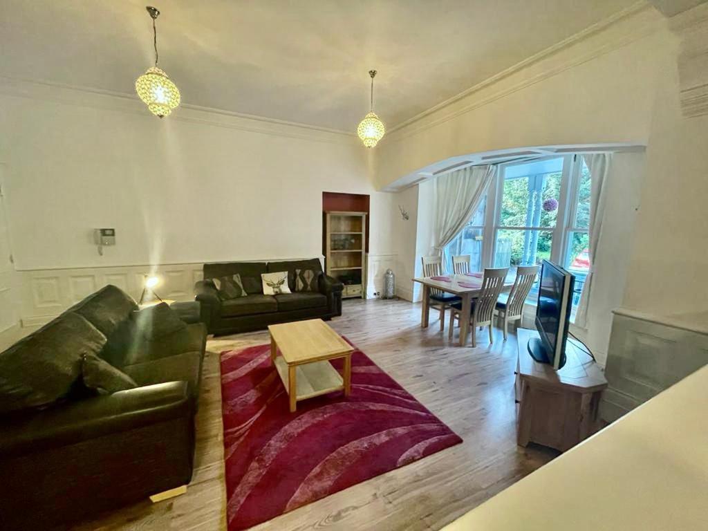 Serviced Accommodation Moray Lesmurdie House, Elgin - Free Parking, Free Wifi Extérieur photo