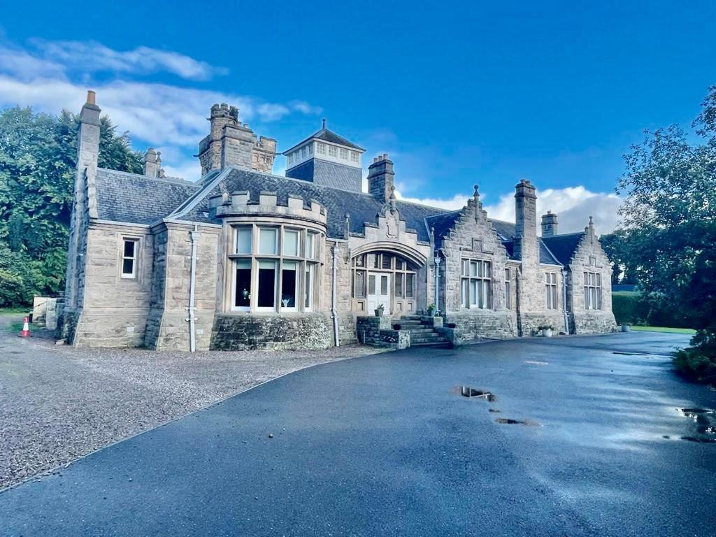 Serviced Accommodation Moray Lesmurdie House, Elgin - Free Parking, Free Wifi Extérieur photo